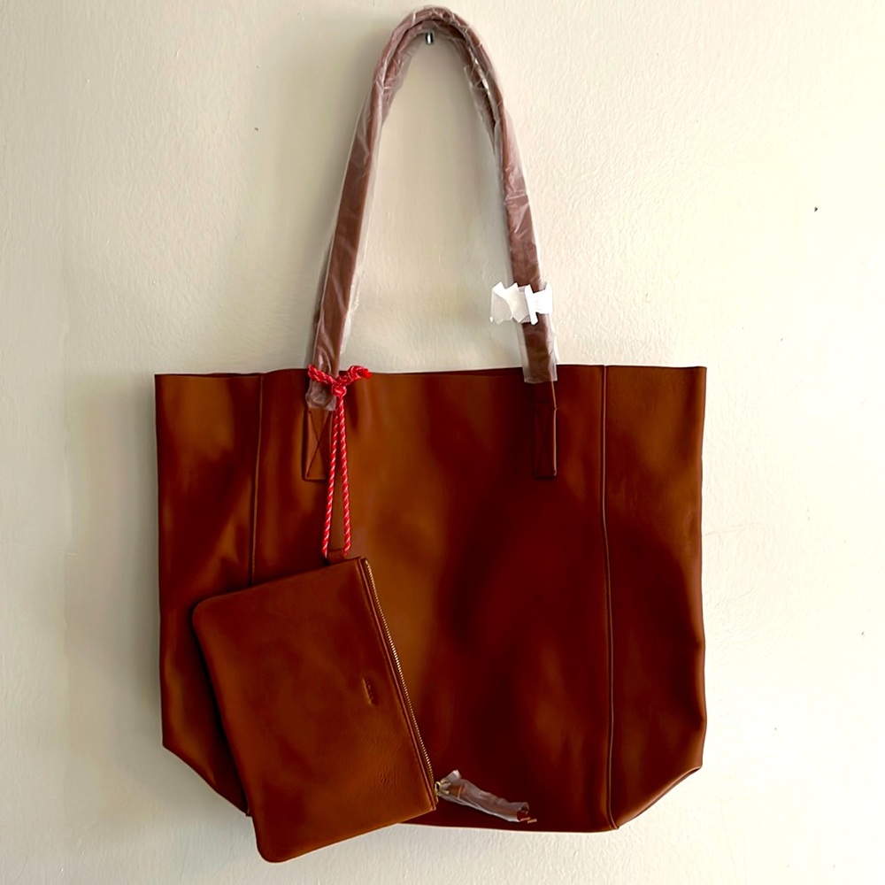 J Crew Large Carryall Tote in Pebbled leather